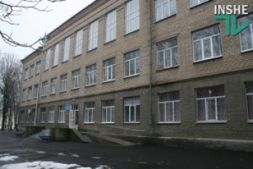 Директор интерната №5 в Николаеве, несмотря на нарушения, пытается восстановиться в должности через суд