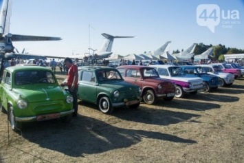 В Киеве пройдет фестиваль ретро-автомобилей Old Car Land