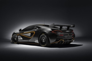 McLaren 570S GT4 готов к гонке