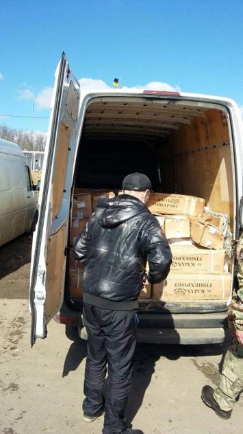В Донецкой области СБУ задержала три грузовика с контрабандой