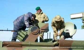 Пограничники протестировали новую бронемашину "Тритон", которая поступит на границу с РФ на востоке