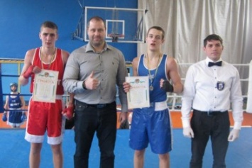 Северодончане добились побед в открытом чемпионате Луганщины по боксу