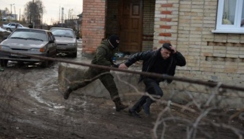Цыганский бунт в России: ТВ показало жесткие задержания