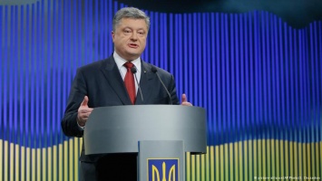 Порошенко: Украина ведет переговоры по деоккупации Крыма