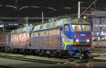 "Укрзализныця" подняла стоимость билетов на ночные поезда