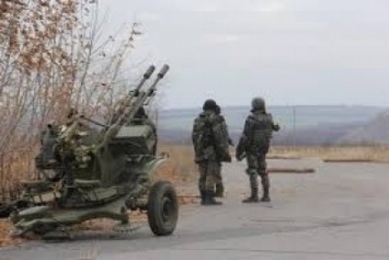 Сепаратисты обстреляли Авдеевку из тяжелой артиллерии