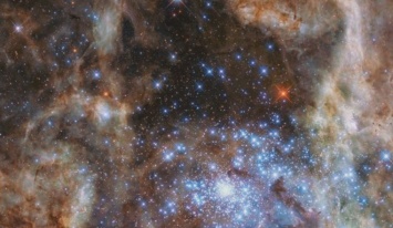 Космический телескоп Хаббл зафиксировал скопление супер-ярких звезд