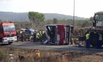 В Испании в ДТП попал автобус с иностранными студентами, погибли 14 человек
