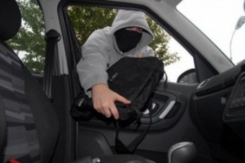 В Чернигове участились кражи из автомобилей