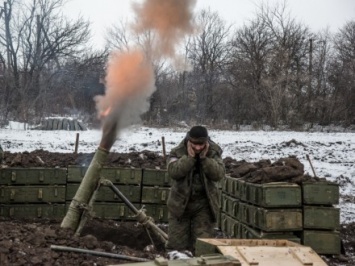 В зоне АТО боевики используют оружие большого калибра - пресс-центр штаба АТО