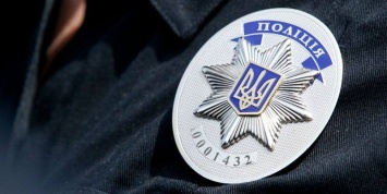 В Закарпатской обл. полицейские задержали автомобиль с почти 22 тыс. пачками сигарет