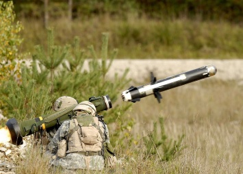 Эстония сообщила о поставке ракет Javelin из США