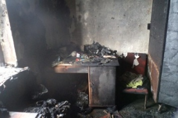 В Днепродзержинске горели дом и летняя кухня