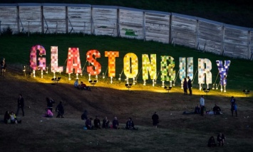 Adele и Muse в списке хедлайнеров Glastonbury Festival 2016