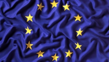 ЕС приспускает флаги из-за терактов в Брюсселе