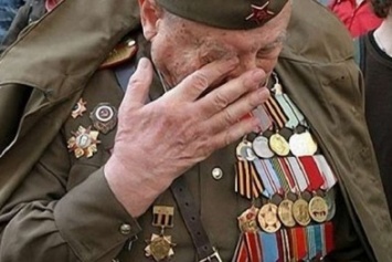"Спасибо Деду за Победу"? Макеевчане возмущаются частичной отменой льгот ветеранам