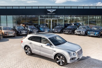 Первые кроссоверы Bentley Bentayga переданы владельцам