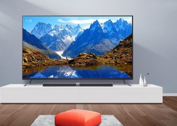 Xiaomi представила изогнутый телевизор Mi TV 3S на Android