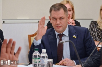 Козырь: Сокращение количества разрешительных документов облегчит привлечение инвестиций в украинские порты