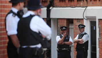 Двух британских студентов признали виновными в подготовке теракта