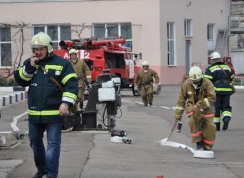 В Одесском порту ликвидировали последствия условной утечки газа при загрузке танкера