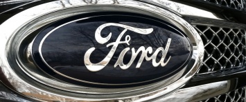 Ford разработал безбликовые фары дальнего света