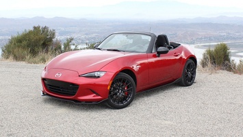 Mazda MX-5 стала «Всемирным автомобилем года»