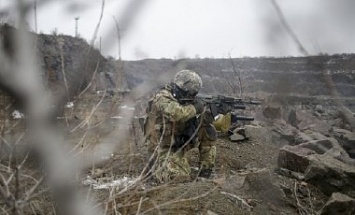 Боевики с начала суток больше обстреливали донецкое направление - штаб