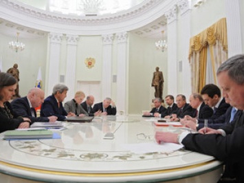 Завершились переговоры Путина и Керри. Речь шла об укреплении и взаимодействии. И загадочном чемоданчике