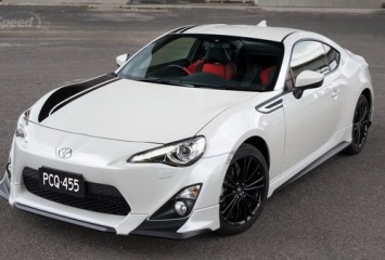 Спорткар Toyota GT86 станет комфортабельнее и получит ценник от 2 млн рублей