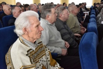 В зоне АТО полиция объединила пенсионеров МВД, которые готовы отстаивать Донецкую область (ФОТО)