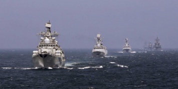 Военные корабли Малайзии вышли навстречу китайским судам, нарушившим границу