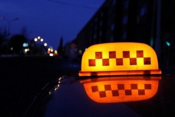 В Одессе на Фонтане таксист-лихач переехал пьяного пешехода