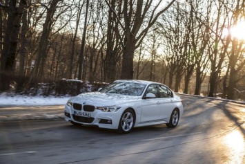 Летом BMW начнет продажи "экологичного" 330e iPerformance
