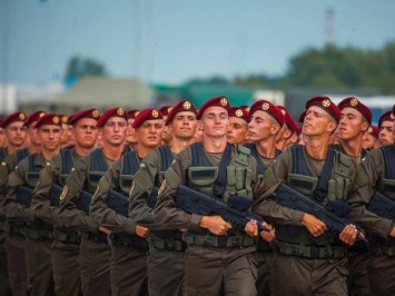 Руководство Украины поздравило с Днем Национальной гвардии