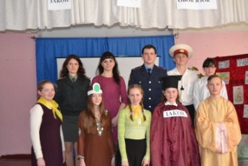 Воспитанникам школы-интерната в Димитрове (Мирнограде) рассказали о законах, правах и обязанностях