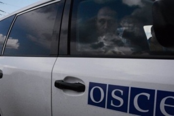 ВСУ задержали сотрудников ОБСЕ под Мариуполем