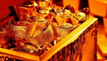 В российском аэропорту украли контейнер золота и €200 тысяч