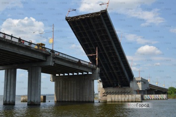 Завтра в Николаеве разведут мосты
