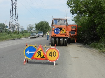 Без восстановления ливневок ремонт городских дорог будет бесполезным, - активист