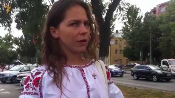 Сестра Савченко в экстренной ситуации пообещала использовать батальоны добравольцев