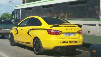 В Тольятти сфотографировали «спортивную» Lada Vesta