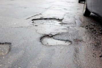 В Горловке ремонтируют дороги, но денег выделяется очень мало