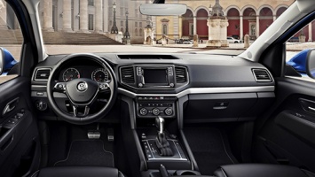 Volkswagen рассекретил интерьер обновленного Amarok