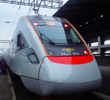 Назначен дополнительный поезд Запорожье-Киев