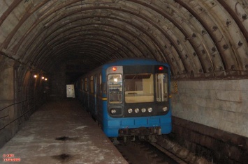 Как выглядит станция метро "Львовская брама" сейчас