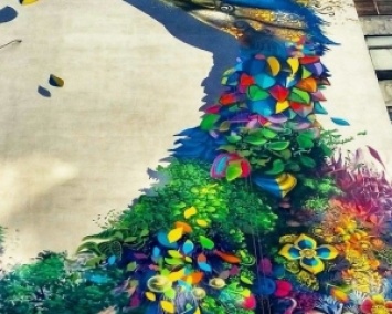 Мурал жар-птица в Киеве - уникальный проект на 9 этажей (ФОТО)