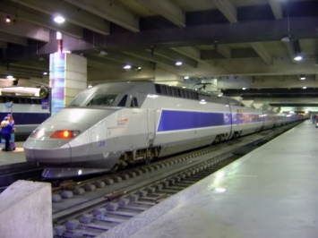 Из-за компьютерного сбоя в Париже встали поезда