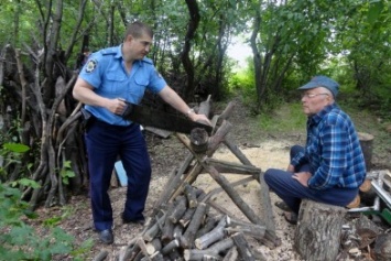 В рамках оперативно-профилактической операции правоохранители Доброполья посетили 6679 граждан