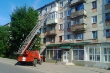 Спасатели предупредили взрыв газа в многоквартирном доме Северодонецка
